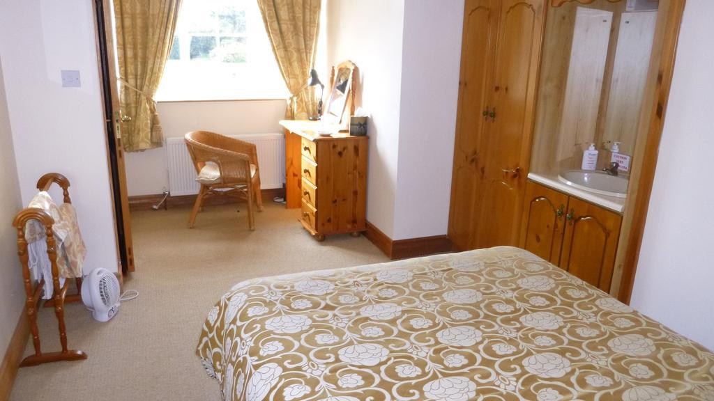 Ponderosa B&B Louisburgh Exterior foto