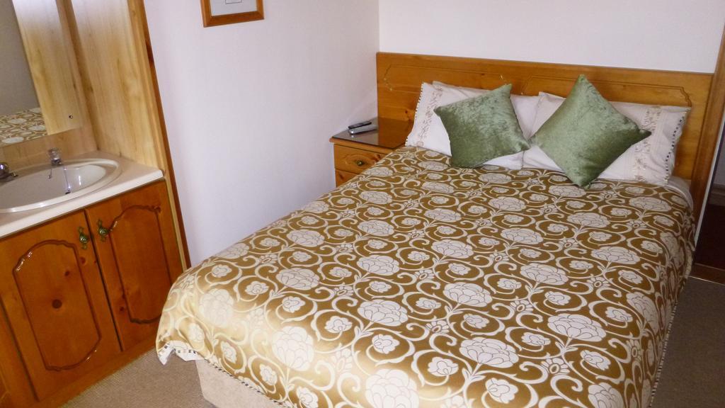 Ponderosa B&B Louisburgh Exterior foto