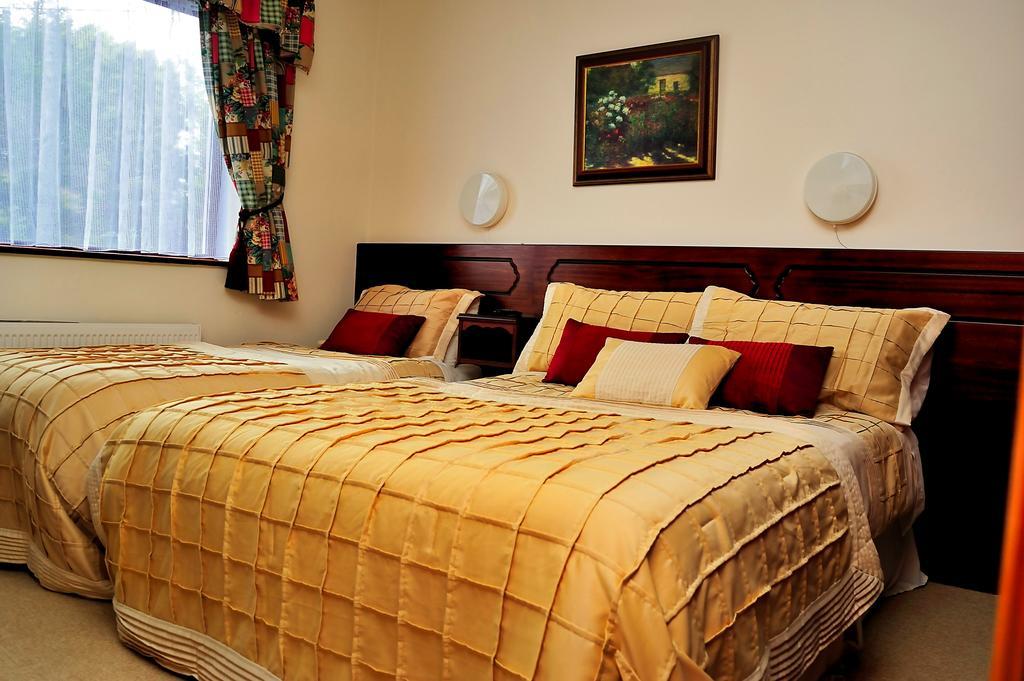 Ponderosa B&B Louisburgh Exterior foto